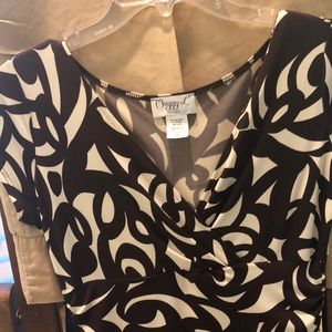 Adorable Maggie L dress in brown and cream.